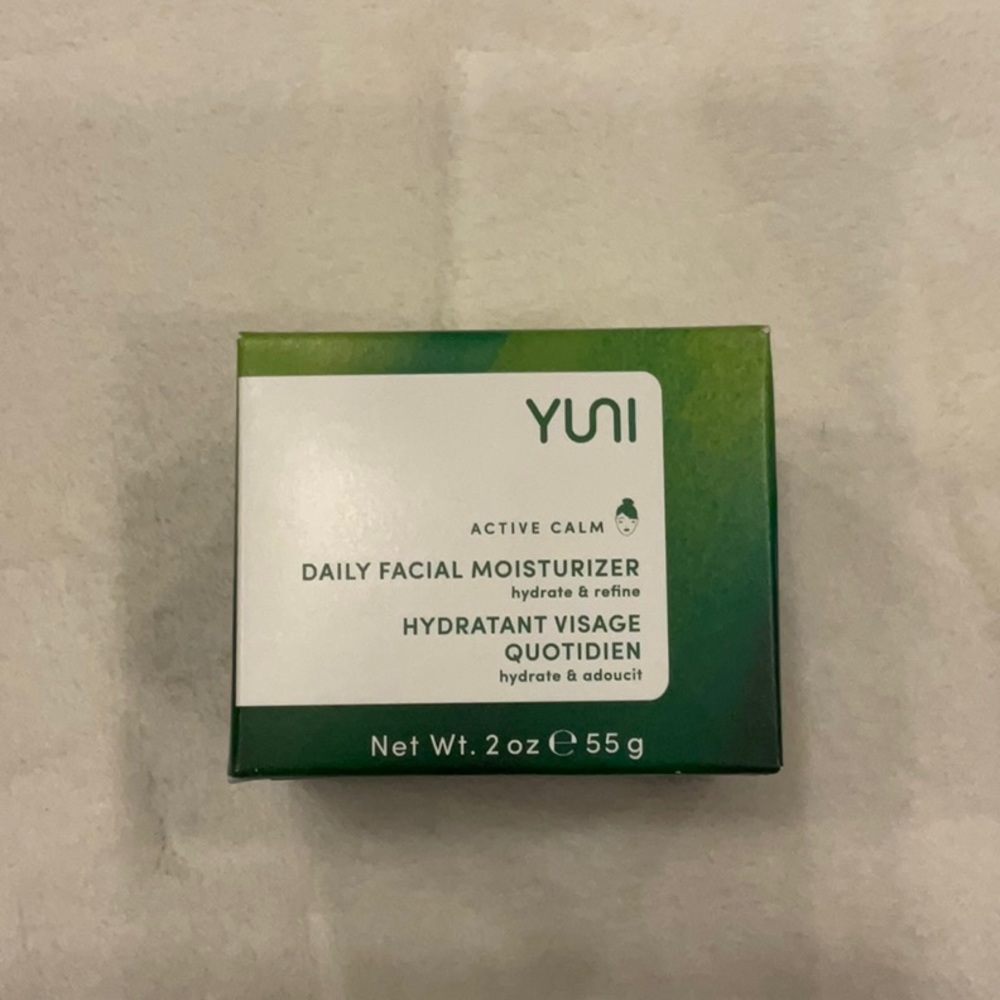 Yuri Daily Facial Moisturizer